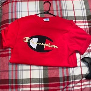 Men’s champion shirt